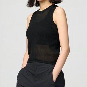 UNIQLO : C Mesh Crew Neck Sweater Sleeveless Black - Size Small